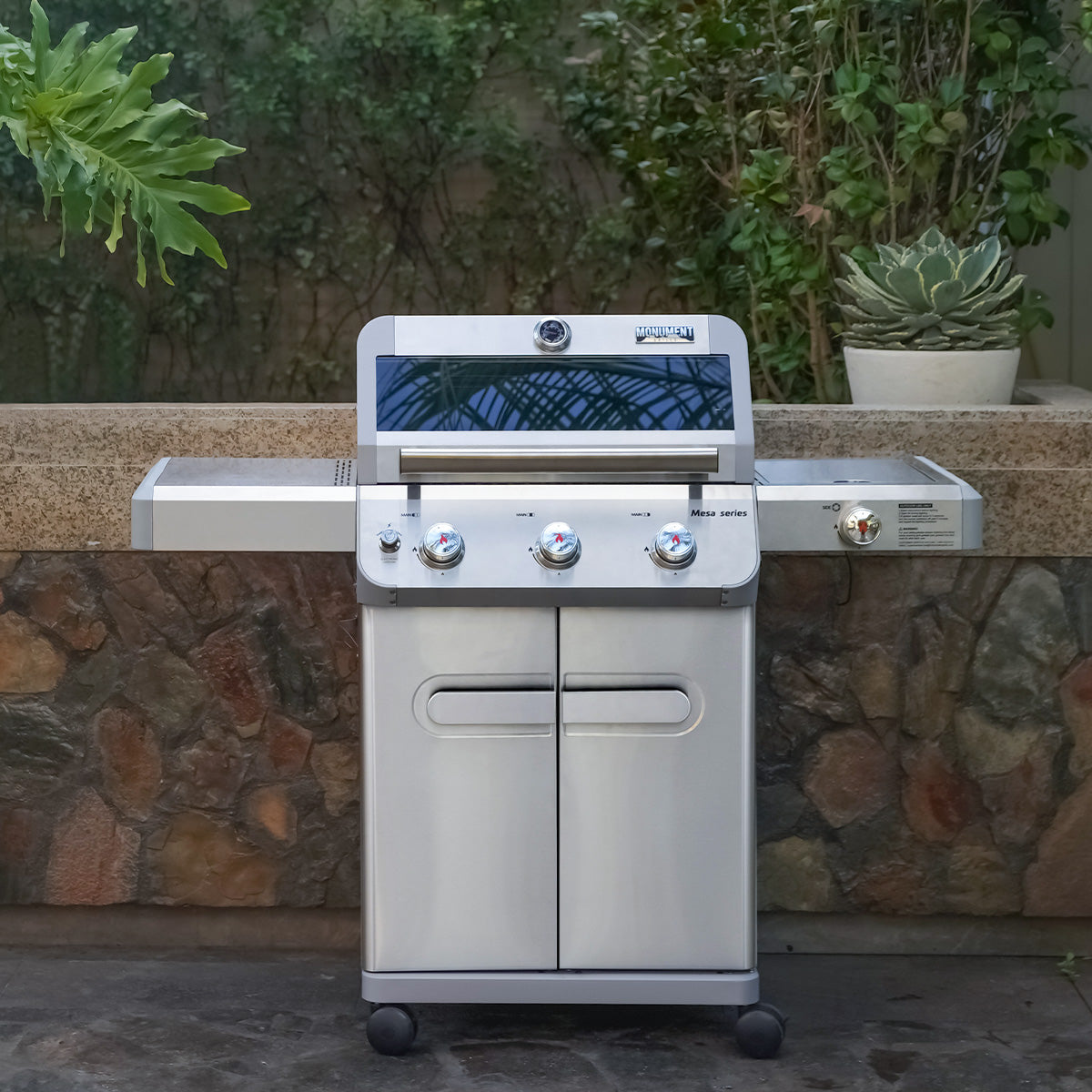 Mesa 305 | Stainless Gas Grill